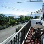 Holiday home Seaing House