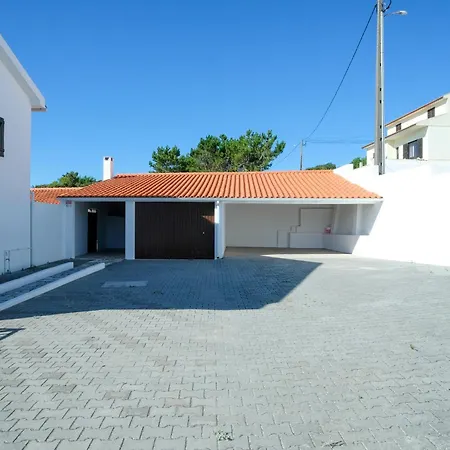 Seaing House