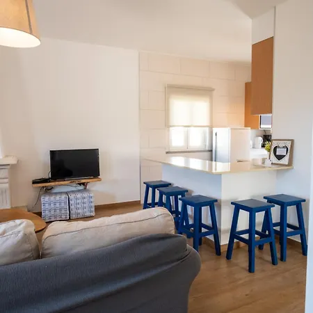 Seaing House בית נופש
